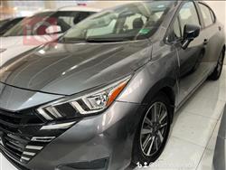 نيسان فيرسا